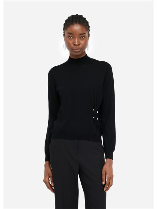 Maglia in lana con perle